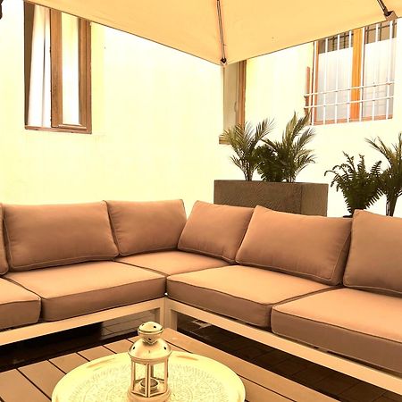 Indipendenza Luxury Apartments Bolonia Exterior foto