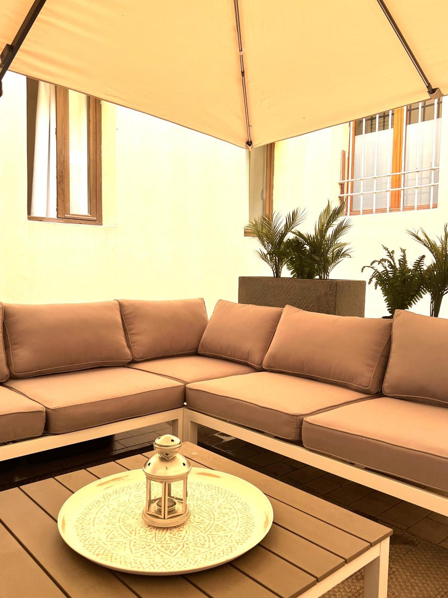 Indipendenza Luxury Apartments Bolonia Exterior foto